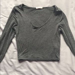 cropped and fitted shirt